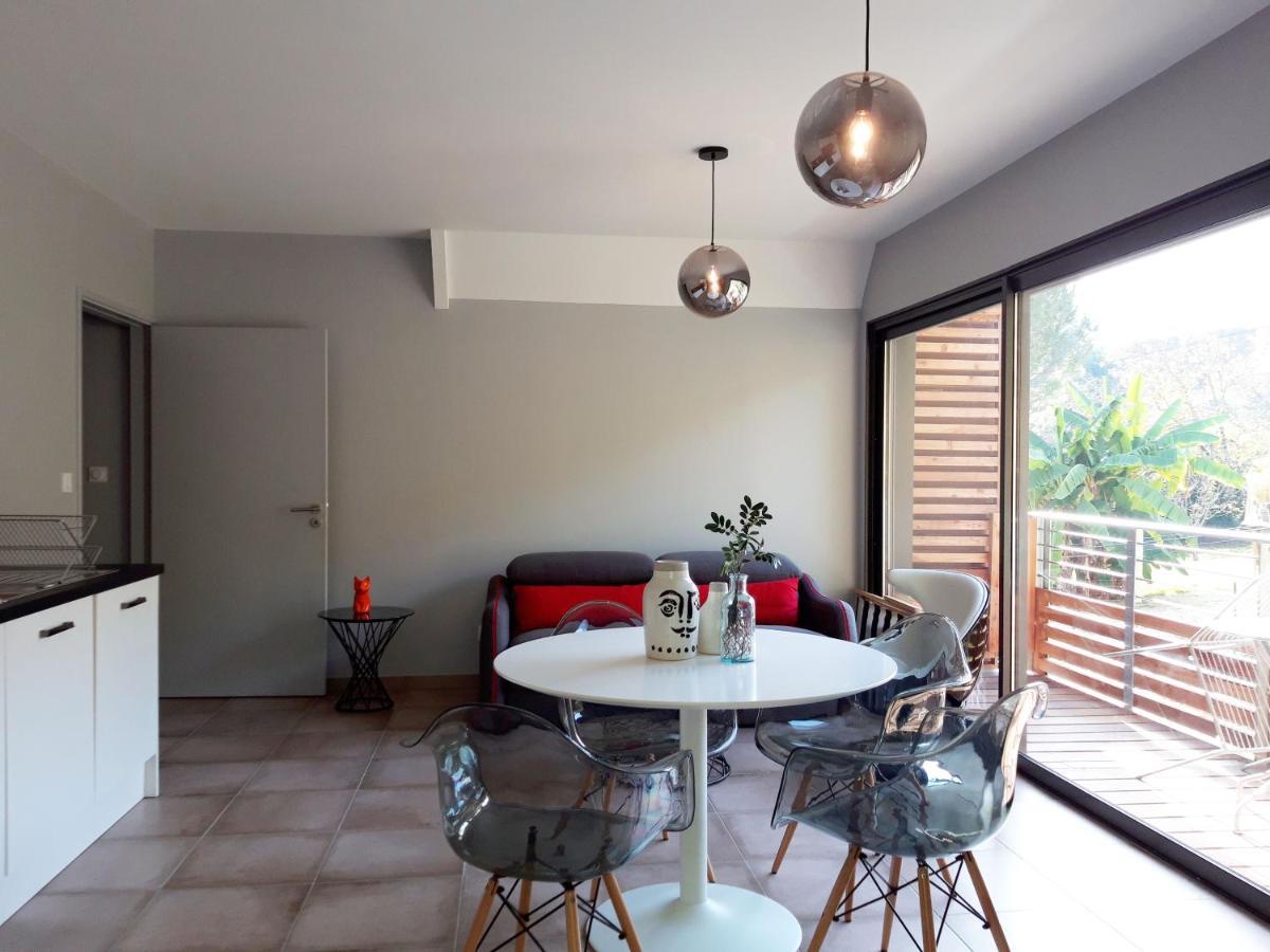 Le Nid Discret Avec Balcon Et Parking Prive Gratuit Apartment Sarlat-la-Caneda Exterior photo